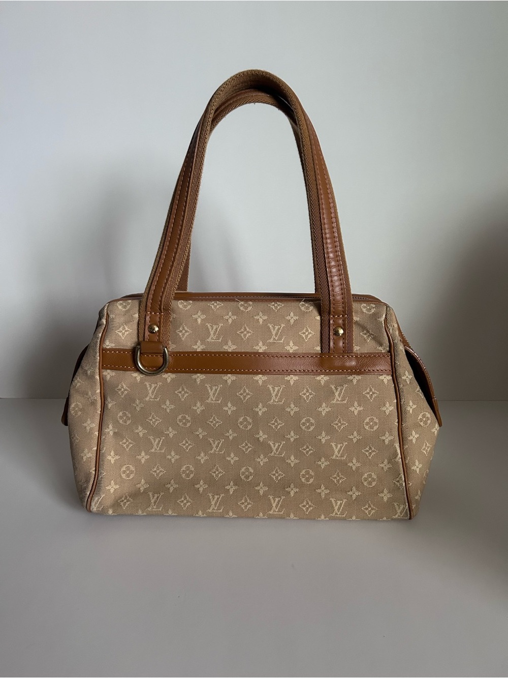 Louis Vuitton Beige Monogram Canvas Shoulder Bag with Tan Trim